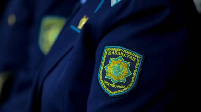 Вакцинировали на бумаге: прокуратура выявила фиктивные прививки скоту в Костанайской области