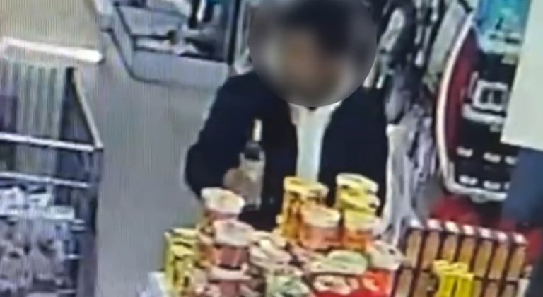 Жителя Костанайского района наказали за распитие спиртного в супермаркете