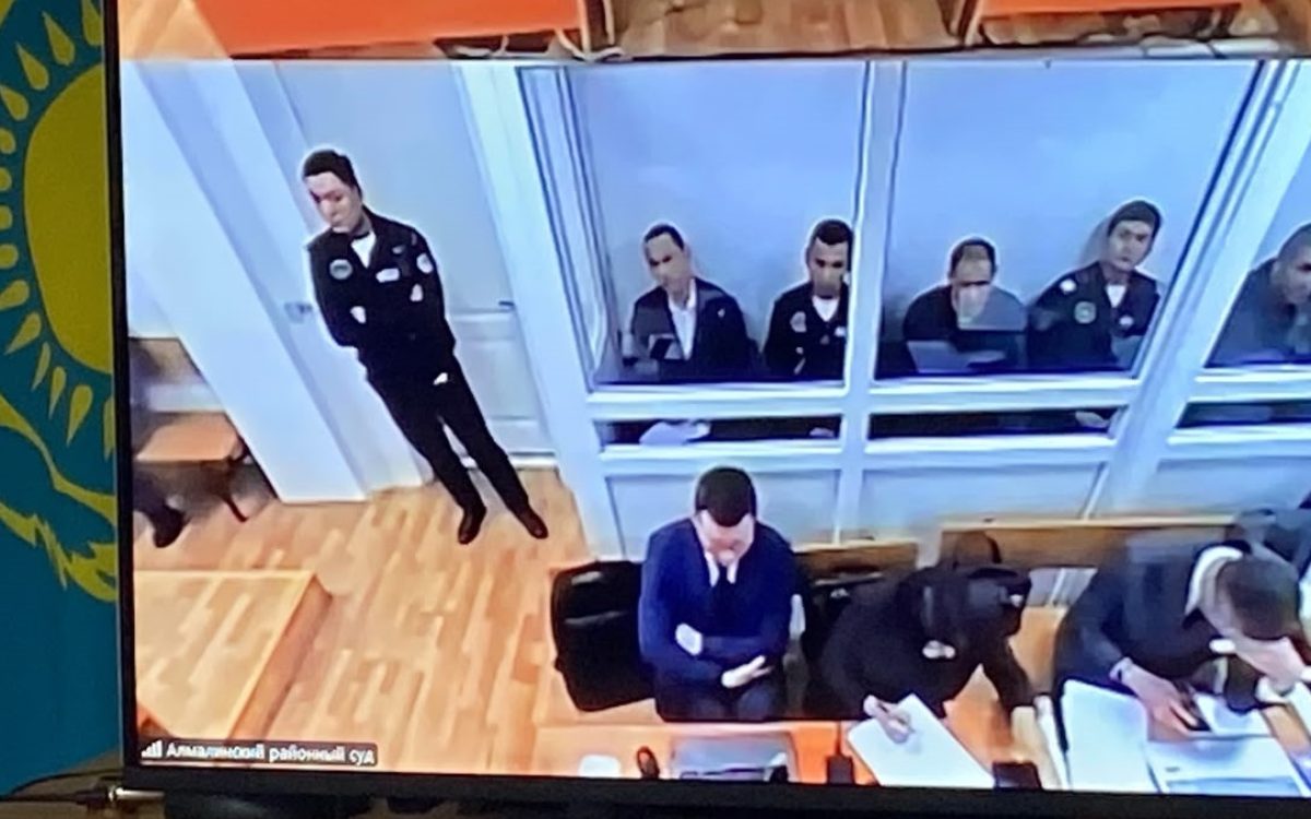 Задержанный свидетель, отвод суду и пять пунктов обвинений: подробности процесса по делу Санжара Бокаева
