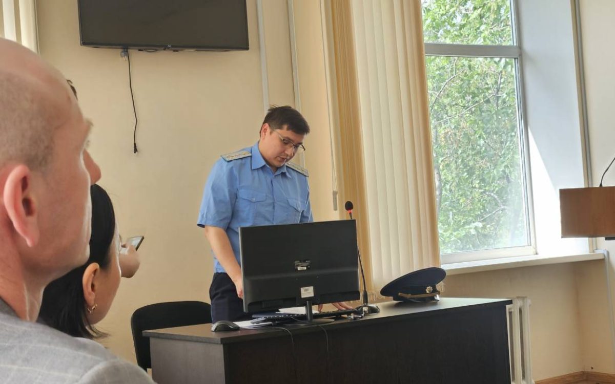 «Почему люди должны ходить и доказывать свое право?»: в Костанае завершается громкий спор о перерасчете за вывоз мусора