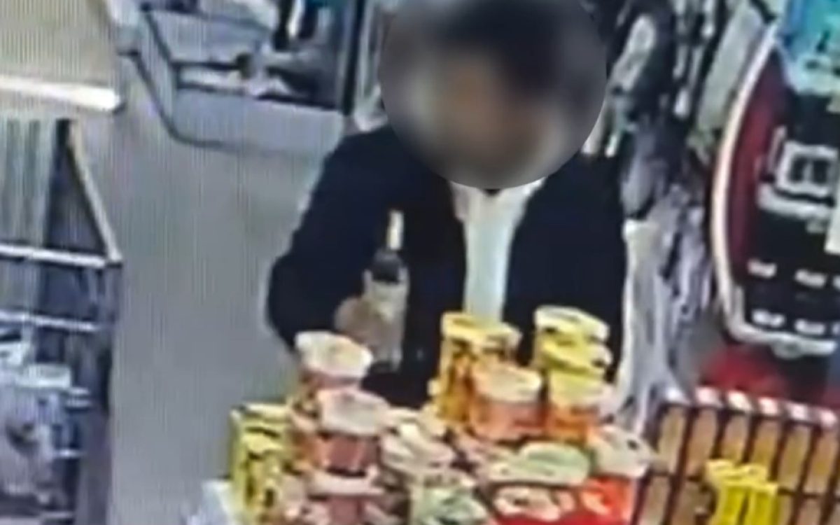 Жителя Костанайского района наказали за распитие спиртного в супермаркете